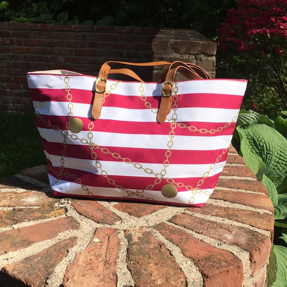 Beach tote with pink and white stripes